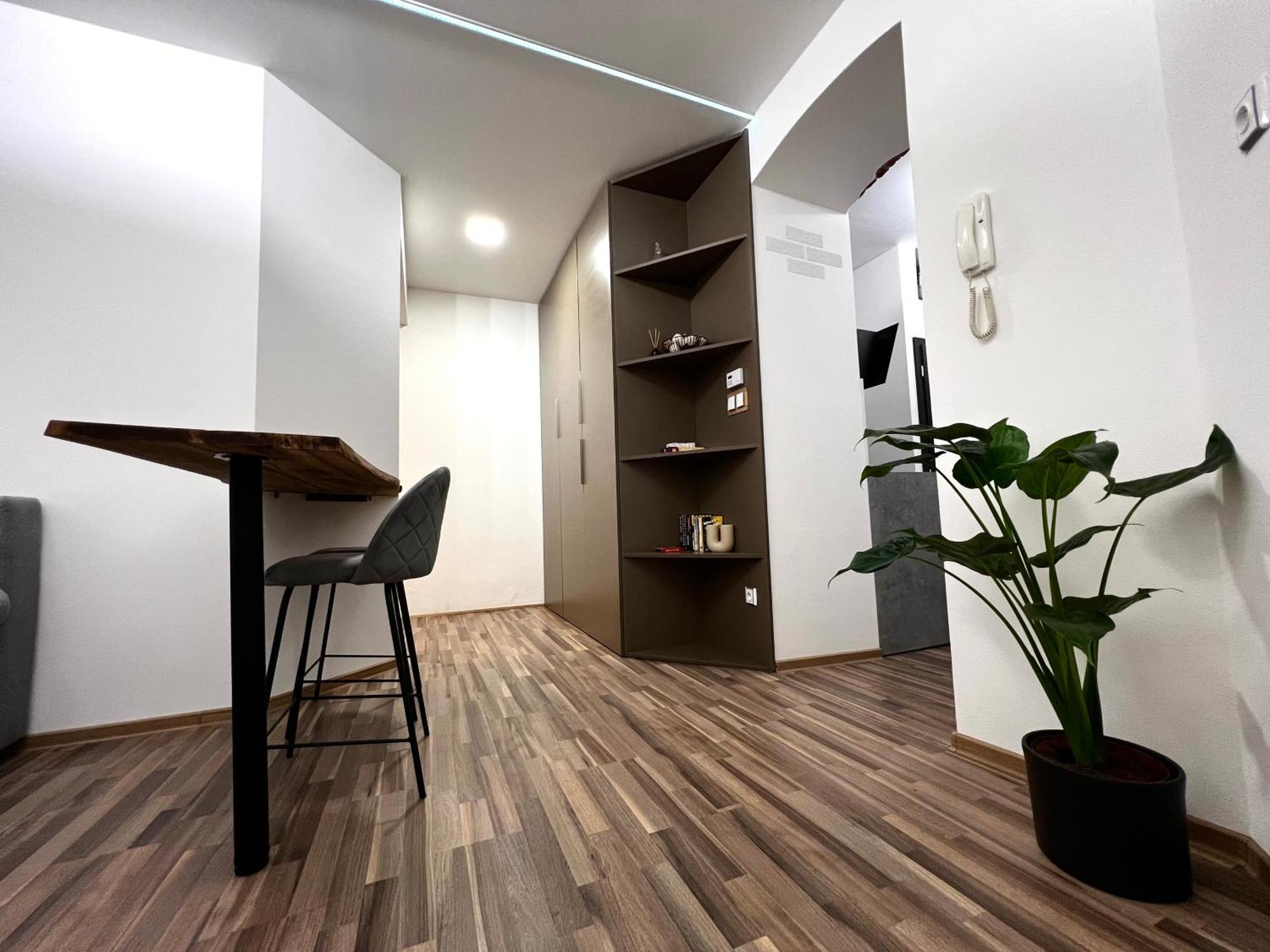Palackeho Lobby Apartment オロモウツ エクステリア 写真