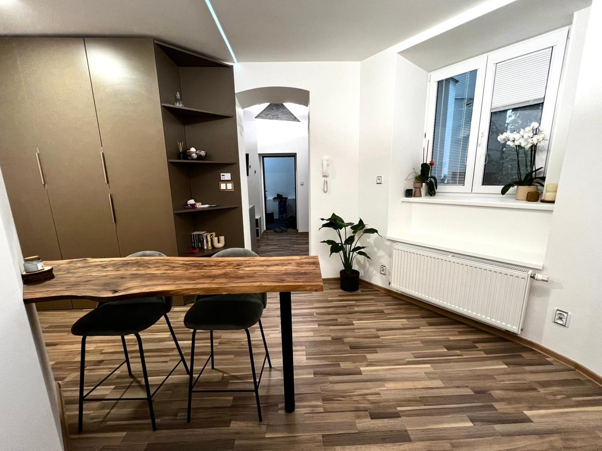 Palackeho Lobby Apartment オロモウツ エクステリア 写真